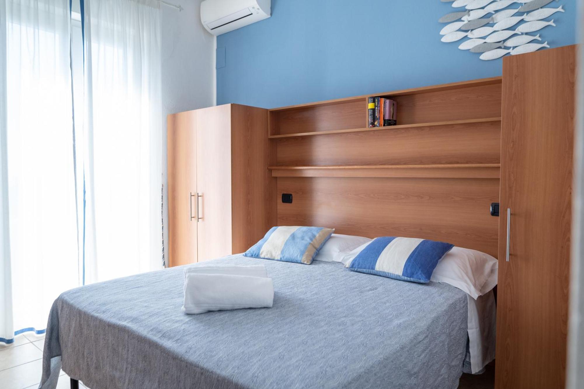 Blueline Hotel Tellaro
